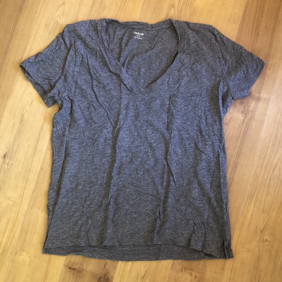 Madewell Whisper Cotton V-Neck Pocket Tee - Picture 2 of 7
